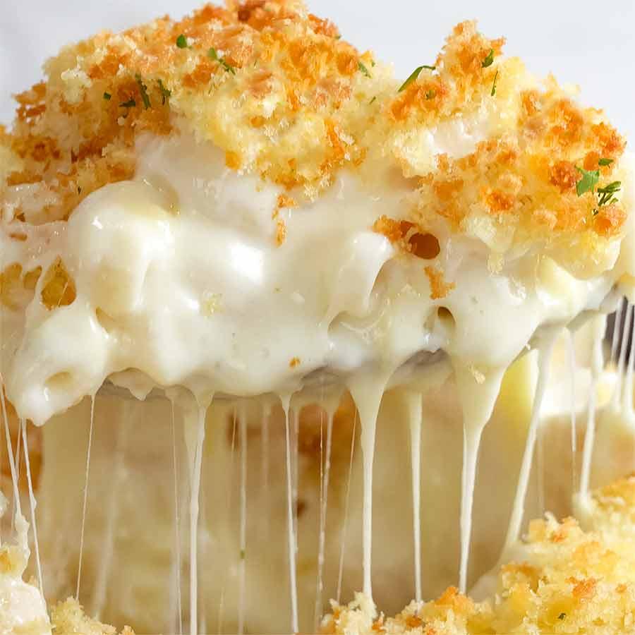 Indulge in Cheesy Goodness: The Ultimate Mac and Cheese Recipe - CheeseButta - Gourmet Products